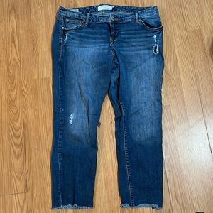 Torrid Boyfriend Distressed Jeans Size 16